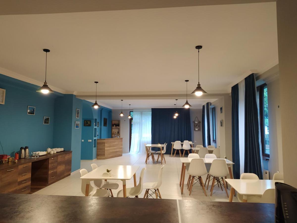 Hotel White Mountains • Თეთრი Მთები 梅斯蒂亚 外观 照片